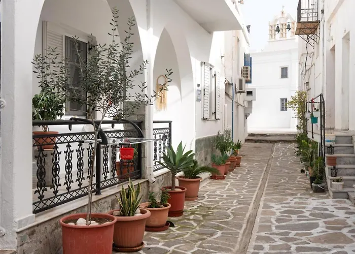 Holiday home Rumi's House-port,old Town,100 Doors Church In The Heart Of Parikia