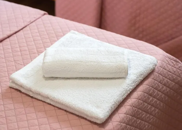 Rumi's House-port,old Town,100 Doors Church In The Heart Of Parikia