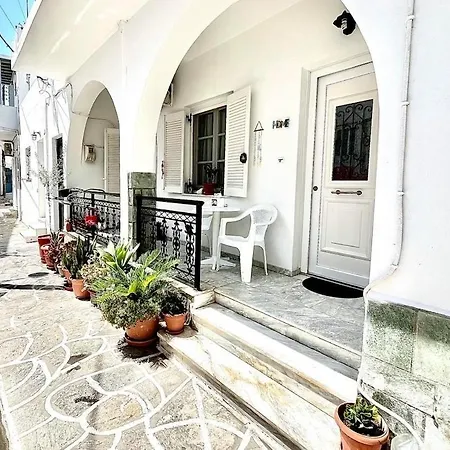 Rumi's House In The Heart Of Parikia Vakantiehuis Páros