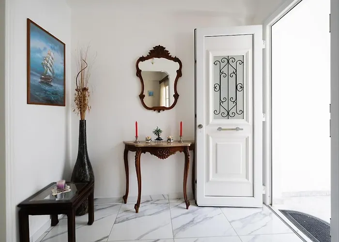 Rumi's House In The Heart Of Parikia